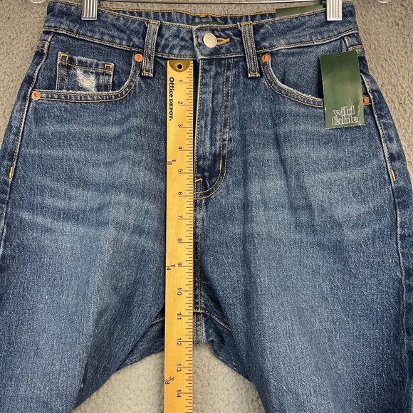 New Wild Fable Women’s Distressed Highest‎ Rise Baggy Jeans size 2/26 Waist - Picture 8 of 14